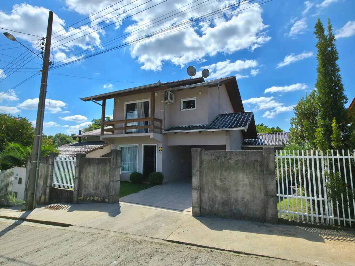 Casa à venda em rio negrinho - Vila Nova
